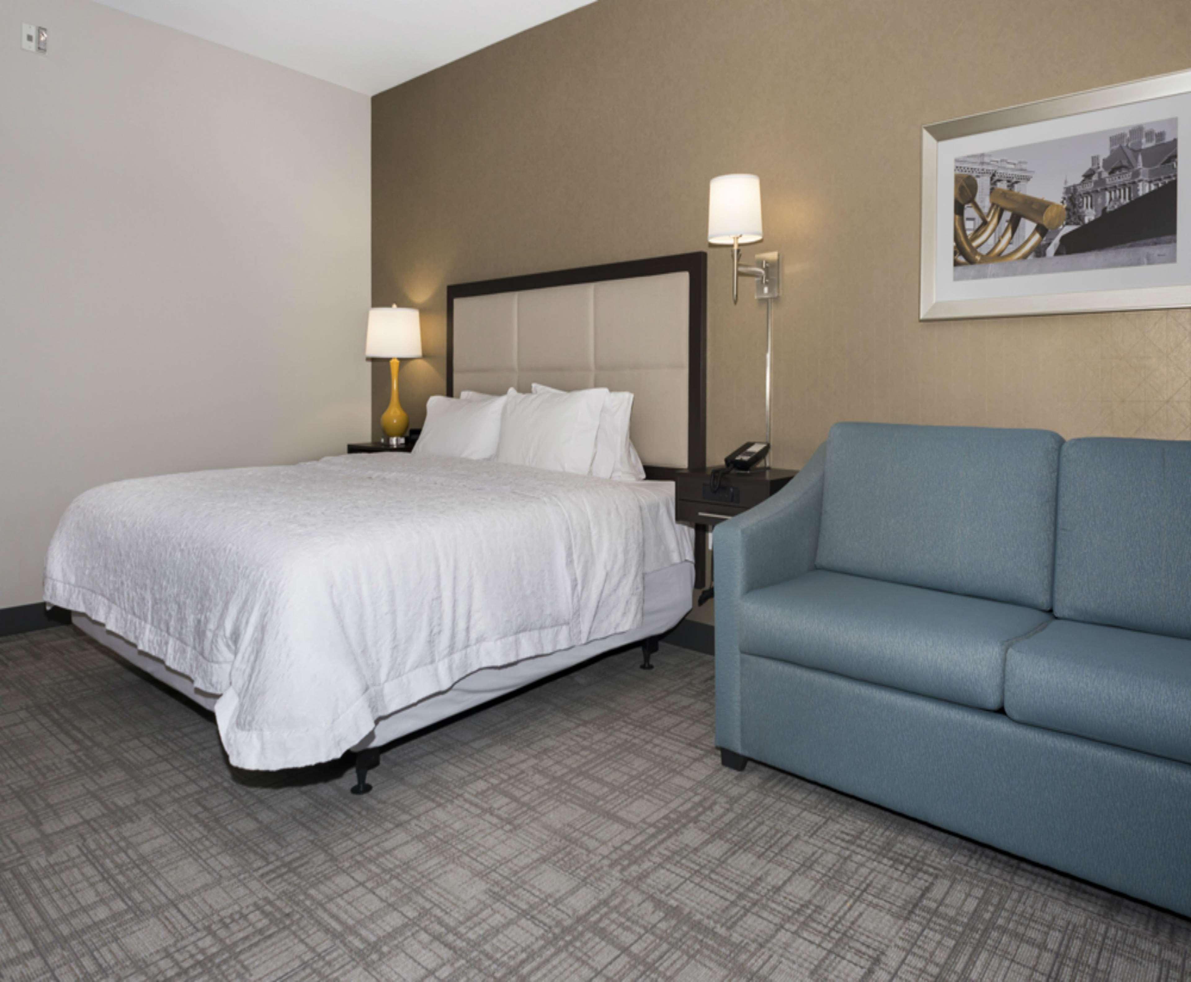 Hampton Inn And Suites Minneapolis University Area, Mn Εξωτερικό φωτογραφία